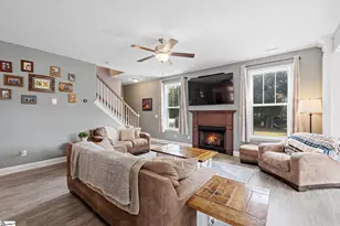 511 Turning Leaf Ln, Greer, SC 29651 - Photo 9