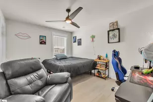 1228 Cyndis Ln, Greer, SC 29651 - Photo 17