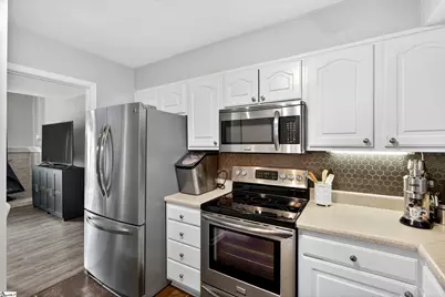 812 Reid School Road #Unit 6, Taylors, SC 29687 - Photo 7