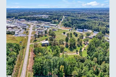 790 E Main Street, Laurens, SC 29360 - Photo 5