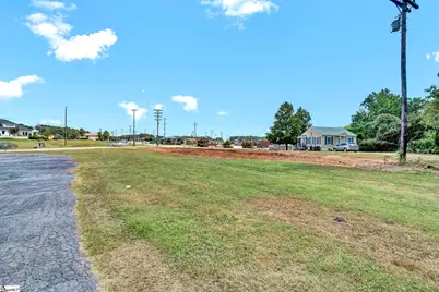 790 E Main Street, Laurens, SC 29360 - Photo 7