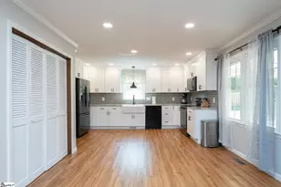 201 Winsford Dr, Greenville, SC 29609 - Photo 15