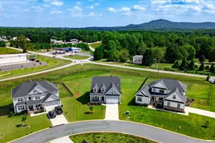 202 Montview Cir, Greenville, SC 29617 - Photo 33