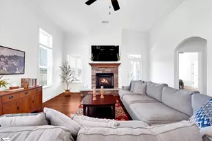 202 Montview Cir, Greenville, SC 29617 - Photo 17