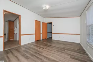 4 Hydro Ct, Greenville, SC 29611 - Photo 9