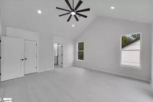 218 Riverbreeze Rd, Greenville, SC 29611 - Photo 13