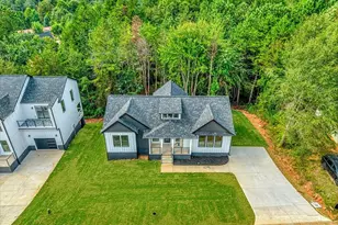 216 Riverbreeze Rd, Greenville, SC 29611 - Photo 3