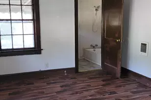 1611 Gary St, Clinton, SC 29325 - Photo 7