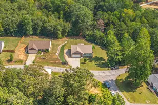 300 Brandon Ct, Easley, SC 29641 - Photo 25