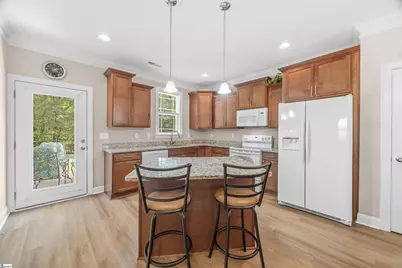 300 Brandon Court, Easley, SC 29641 - Photo 7