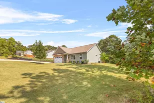 300 Brandon Ct, Easley, SC 29641 - Photo 3