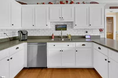 206 Squires Creek Road, Simpsonville, SC 29681 - Photo 17