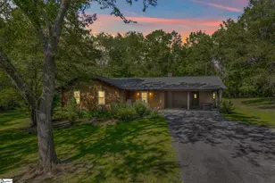 271 Issaqueena Dr, Central, SC 29630 - Photo 3