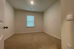 933 Greyford Ln, Woodruff, SC 29388 - Photo 19