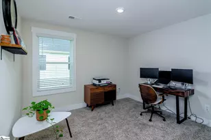 325 Roderick Ln, Greenville, SC 29605 - Photo 31