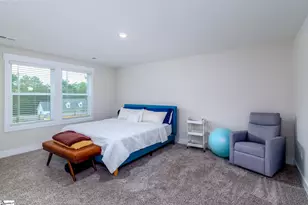 325 Roderick Ln, Greenville, SC 29605 - Photo 23