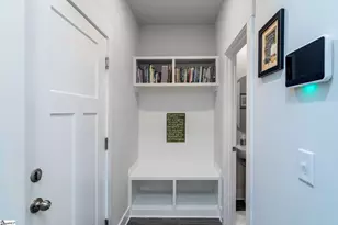 325 Roderick Ln, Greenville, SC 29605 - Photo 15