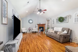 106 Bradley Dr, Pickens, SC 29671 - Photo 5