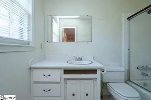 29 Hicks Rd, Greenville, SC 29605 - Photo 15