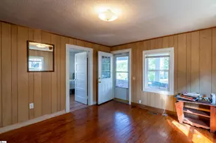 301 Lee St, Pickens, SC 29671 - Photo 3