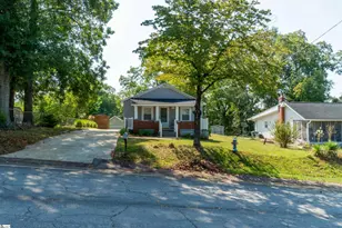 301 Lee St, Pickens, SC 29671 - Photo 17