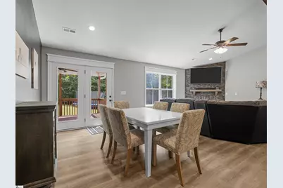 10938 Reidville Road, Greer, SC 29651 - Photo 13