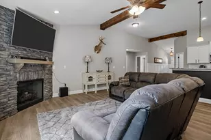 10938 Reidville Rd, Greer, SC 29651 - Photo 5