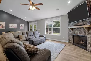 10938 Reidville Rd, Greer, SC 29651 - Photo 7