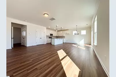 204 Pendergast Road, Greenville, SC 29605 - Photo 5