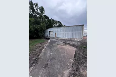 1732 Highway 72 Bypass, Greenwood, SC 29649 - Photo 27