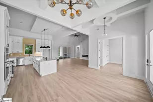 108 Horseshoe Bend Rd, Easley, SC 29642 - Photo 5