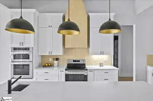 108 Horseshoe Bend Rd, Easley, SC 29642 - Photo 9