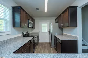 220 Waltham Ct, Greenville, SC 29617 - Photo 9