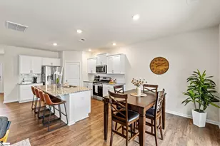 865 Honeybush Dr, Lyman, SC 29365 - Photo 3