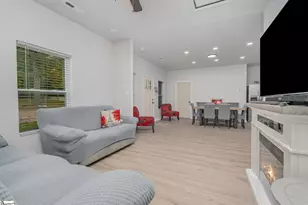 8 Windover Ln, Fountain Inn, SC 29644 - Photo 13