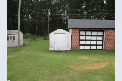 202 Edgewood Drive, Belton, SC 29627 - Photo 15