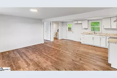 307 Old English Road, Union, SC 29379 - Photo 11