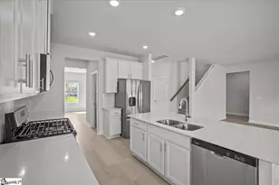 205 Tantalus St, Gray Court, SC 29645 - Photo 11