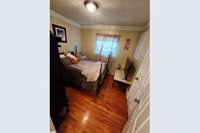 202 W Dorchester Boulevard, Greenville, SC 29605 - Photo 9