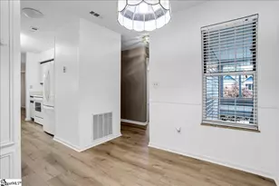 4614 Old Spartanburg Rd, Taylors, SC 29687 - Photo 11