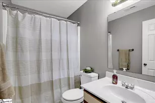 4614 Old Spartanburg Rd, Taylors, SC 29687 - Photo 3