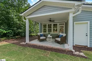 711B N Main St, Greer, SC 29651 - Photo 3