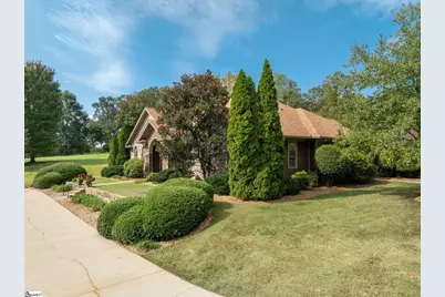 105 E Round Hill Road, Greenville, SC 29617 - Photo 3