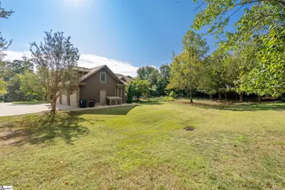 105 E Round Hill Road, Greenville, SC 29617 - Photo 45