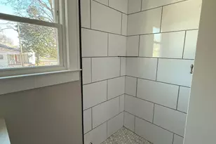 801 Perry Rd, Greenville, SC 29609 - Photo 9