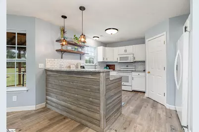 16 Mockernut Court, Taylors, SC 29687 - Photo 7