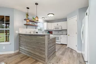 16 Mockernut Ct, Taylors, SC 29687 - Photo 7