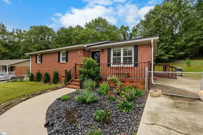 100 Cliffwood Court, Fountain Inn, SC 29644 - Photo 1