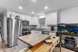 100 Cliffwood Ct, Fountain Inn, SC 29644 - Photo 7