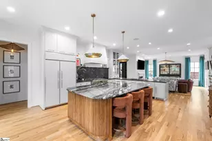 24 Forest View Dr, Greenville, SC 29605 - Photo 7